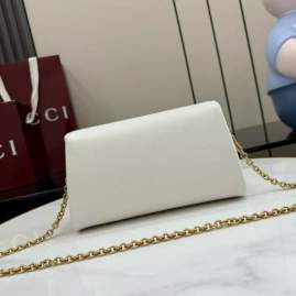 Picture of Gucci Handbags _SKUfw241655980fw